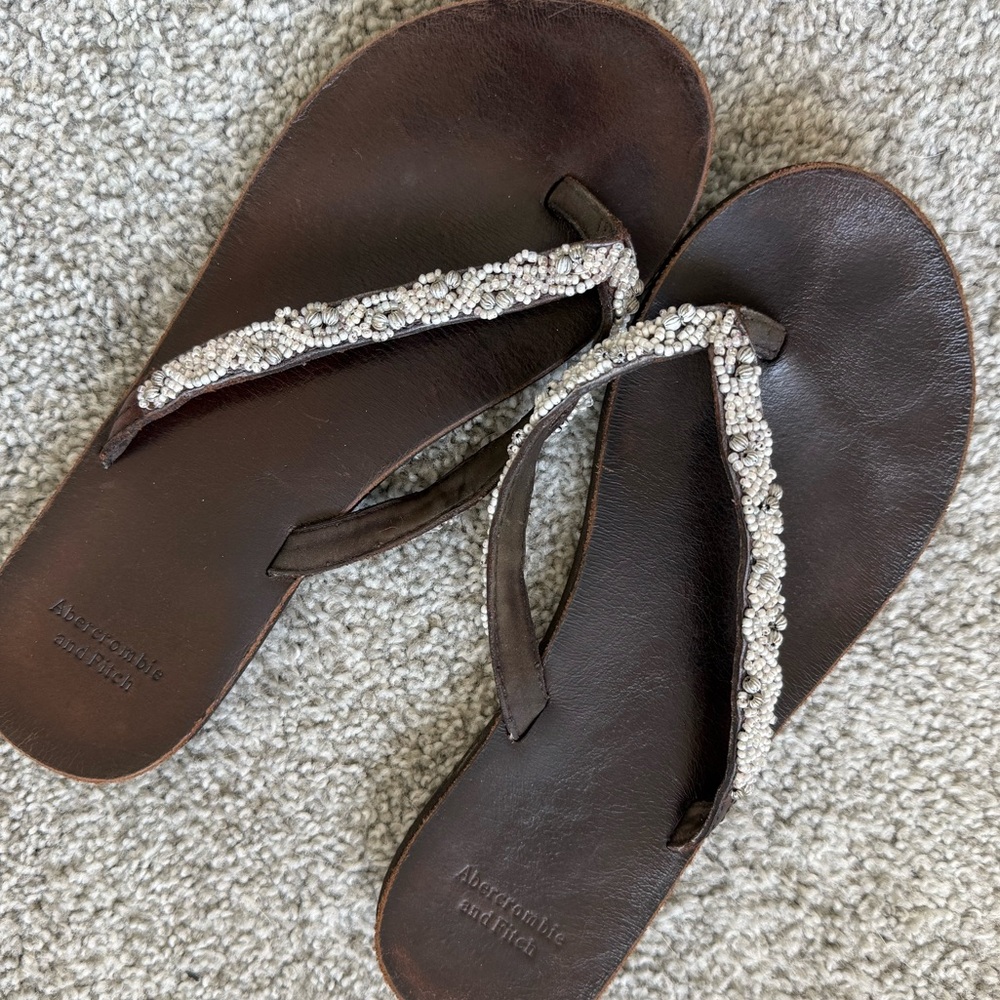 Vintage A&F | leather beaded flip flops